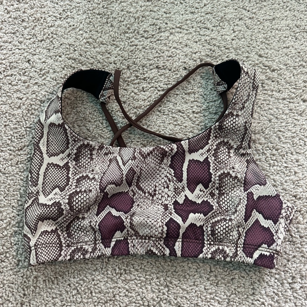 Onzie snake skin set